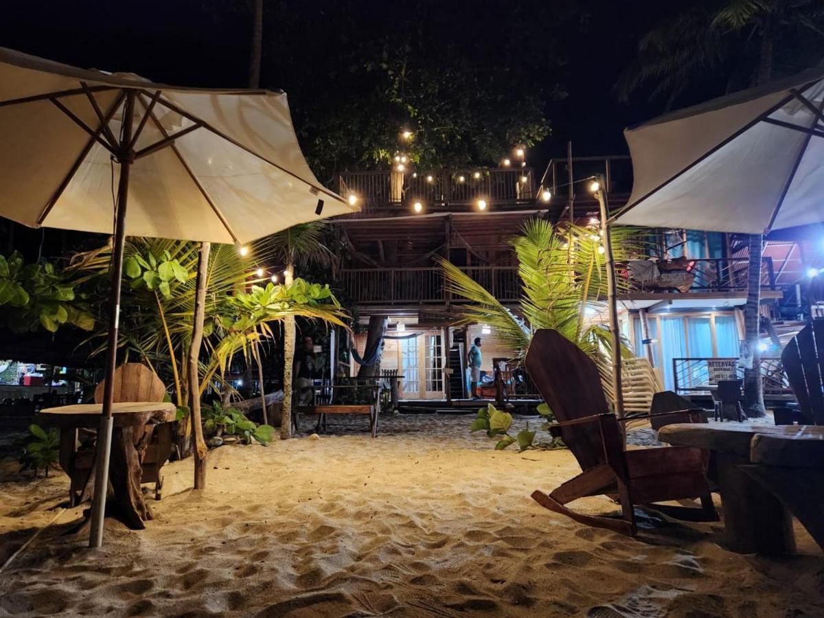 El Almendron Beach Hostel Guachaca Екстериор снимка